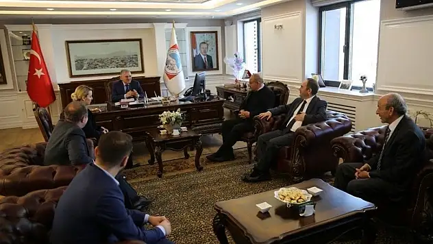 Başkan Büyükkılıç: &quotYatırım yatırıma vesile oluyor&quot