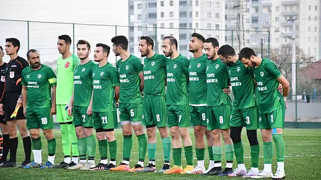 Argıncıkspor son dakikada güldü