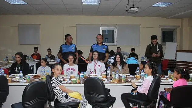 Kayseri TDP Çocuklarla Birlikte İftar Yaptı

