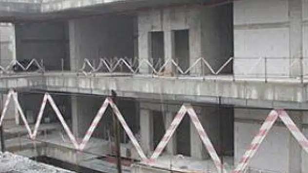 KAYSERİ TİCARET ODASI YENİ HİZMET BİNASI İNŞAATI ÇALIŞMALARI SÜRÜYOR