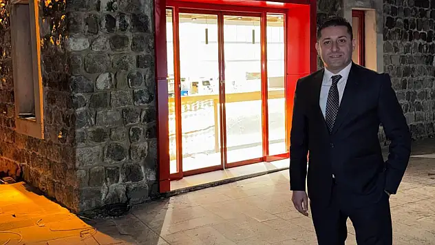 Kayseri Ülkü Ocakları Başkanından, Zafer Partisi'ne bir yılda 10 Başkan göndermesi!