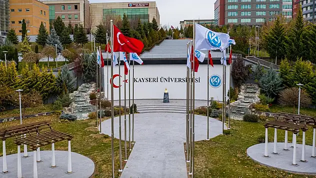 Kayseri Üniversitesi'nde dikkat çeken karar!