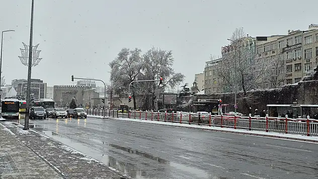 Kayseri'ye kış geri geliyor! Meteoroloji'den 'kar' uyarısı
