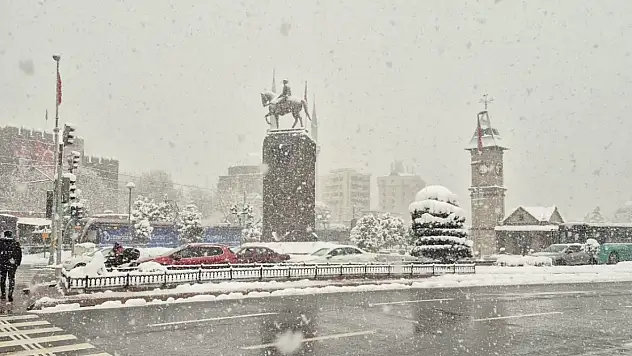 Kayseri'ye Meteoroloji'den kritik uyarı! Yoğun kar yağışı geliyor