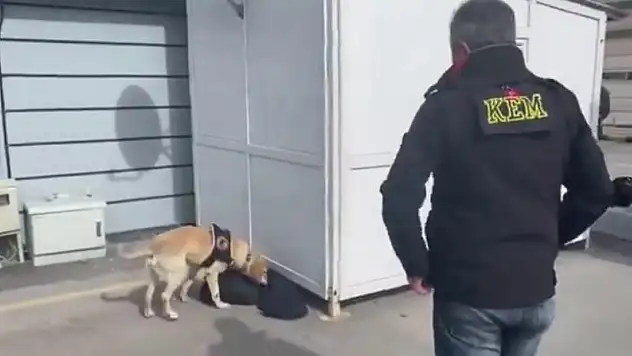 Kayseri'ye şehirlerarası otobüsle uyuşturucu sokmaya çalışanlar yakalandı