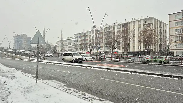 Kayseri'ye soğuk ve kar alarmı! O bölgeye 'tipi' uyarısı yapıldı