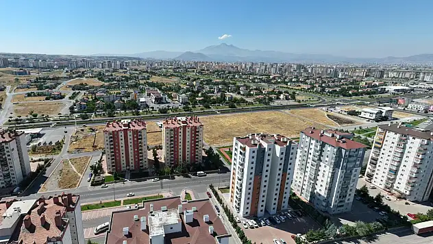 Kayseri'ye yapılacak 600 yataklı hastane hakkında flaş gelişme! Milyonluk imzalar atıldı