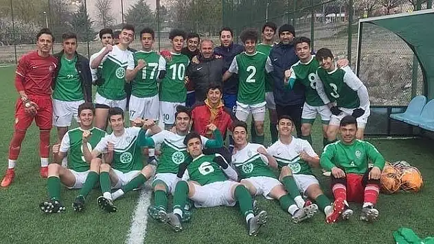 Kayseri'yi U-17 Türkiye Şampiyonası'nda Şekerspor ile Kocasinan Şimşek temsil edecek