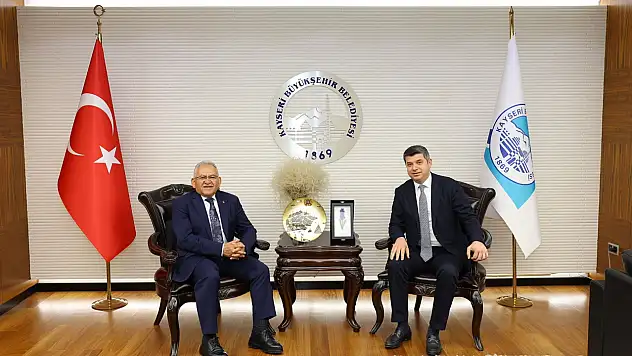 Kayserigaz'dan Başkan Büyükkılıç'a ziyaret