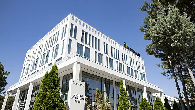 Kayseri'deki şirketi, Türkiye'nin en büyüğü resmen satın aldı! Abonelere kısa mesajla duyuruldu