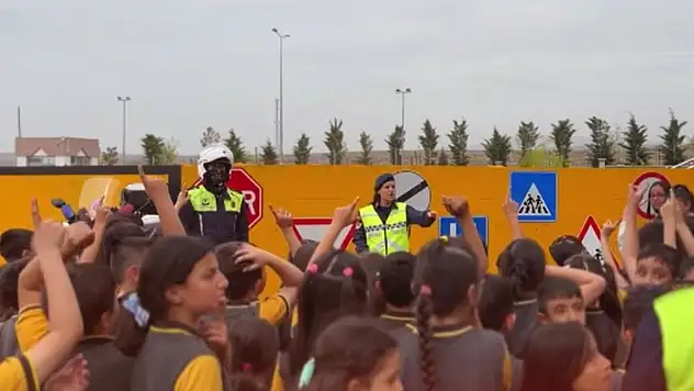 Kayserili çocuklar klipte oynadı