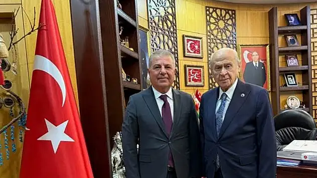 Kayserili eski vekilden Bahçeli'ye ziyaret!