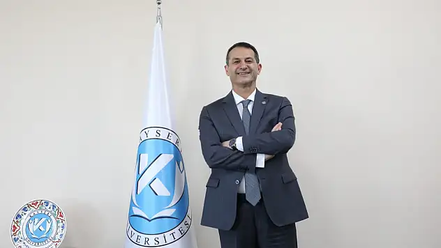 Kayserili Finans Profesörü Boztosun: Altın çağ bitti