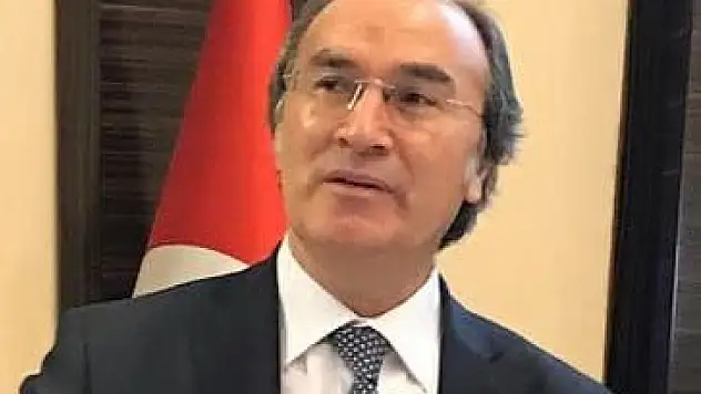 Kayserili  gazeteci CHP Kurultayı'nda konuştu...Bakın neler söyledi?