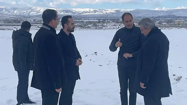 Kayserili Genel Müdür sessiz sedasız Kayseri'ye geldi! Yeni hastanenin yapılacağı alanı inceledi