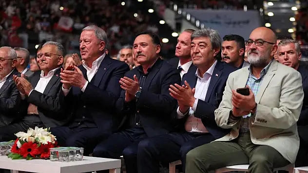 Kayserili isimler görkemli gecede bir araya geldi!