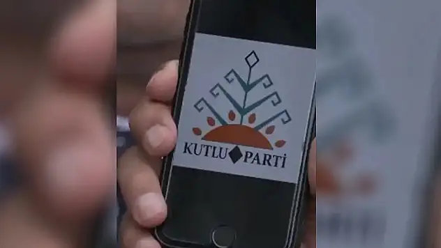 Kayserili ismin genel başkanlık yaptığı partide 'hayali karar' krizi!