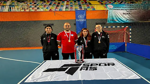 Kayserili kadın sporcular 3. Lig'e yükseldi!