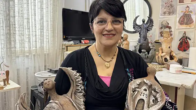 Kayserili seramik sanatçısı evini sanat atölyesine çevirdi: 3 yaşından beri bu işi yapıyor