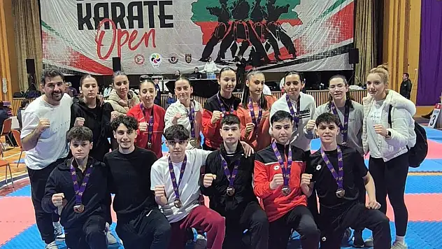 Kayserili sporcular Bulgaristan'a damga vurdu! 10 madalya ile döndüler