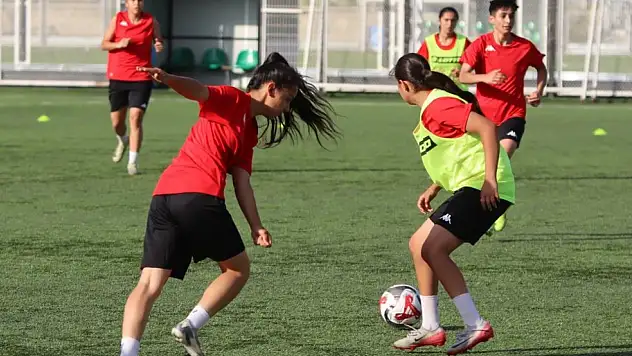 Kayserili sporcular Suudi Arabistan takımıyla maç yapacak!