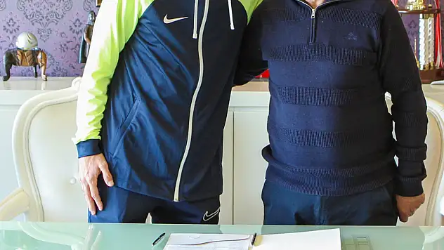 Kayserili ünlü futbolcu teknik direktör oldu!