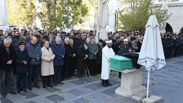Kayserili iş insanı son yolculuğuna uğurlandı!