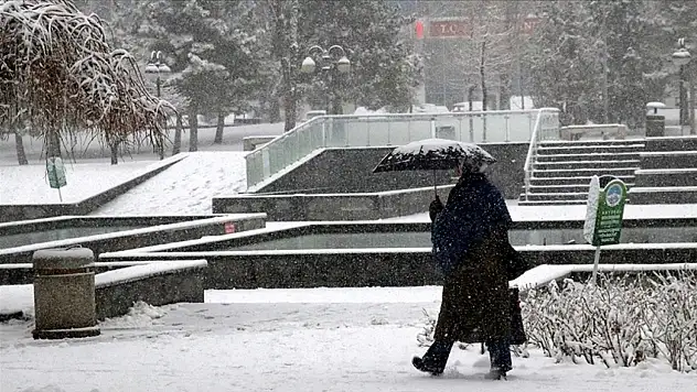 Kayserililer dikkat! Meteoroloji'den 9 ilçeye kar ve don uyarısı geldi