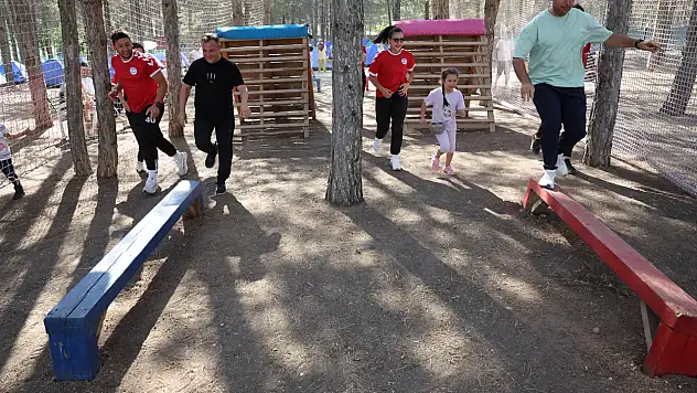 Kayserililer doğa kampına akın etti