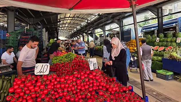 Kayserililer pazara giderken bir kez daha düşünüyor! İşte fiyatlar