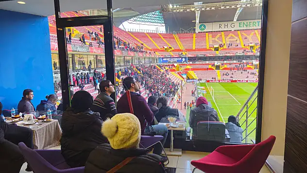 Kayserispor'a bir destek de onlardan