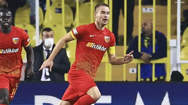 Kayserispor'a damgasını vurmuştu! Futbolu bıraktı