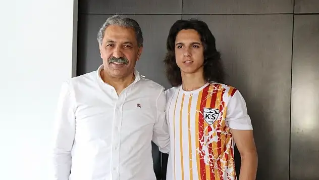 Kayserispor 7 Akademi oyuncusu ile profesyonel sözleşme imzaladı
