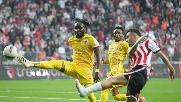 Kayserispor cephesinden Samsunspor maçı sonrası ilk açıklama geldi!