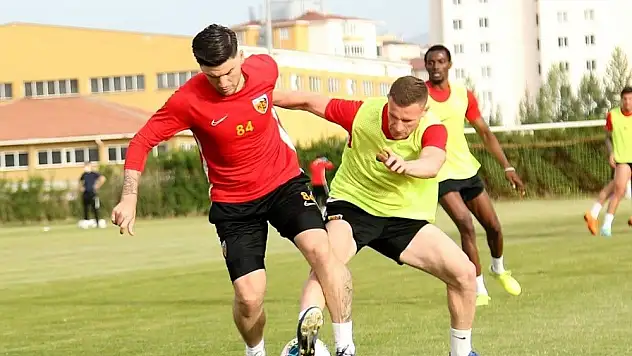 Kayserispor çift kale maç yaptı