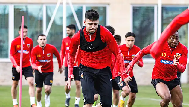 Kayserispor'da 3 eksik oyuncu var