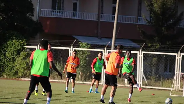Kayserispor'da Çağdaş Atan, Beşiktaş için neler söyledi?