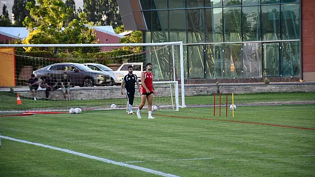Kayserispor'da Cardoso krizi!