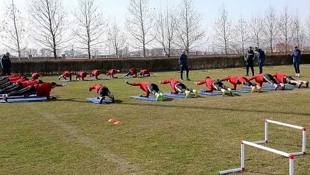 Kayserispor'da Çaykur Rizespor mesaisi başladı