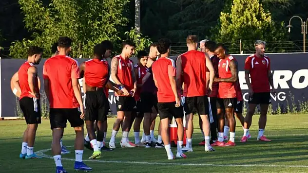 Kayserispor'da derbi mesaisi başladı