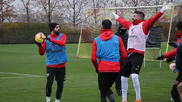 Kayserispor'da Kasımpaşa mesaisi sürüyor
