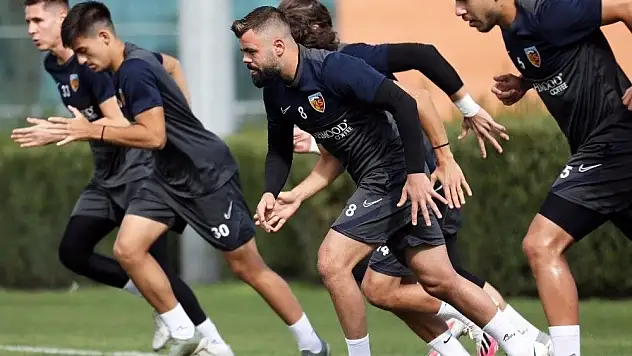 Kayserispor'da korona virüs şoku