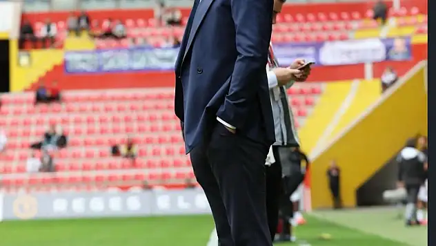 Kayserispor'da yaprak dökümü