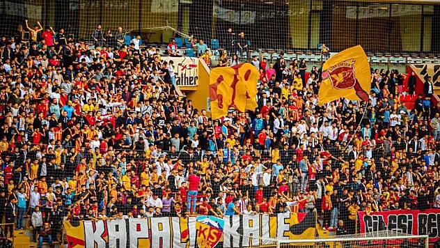 Kayserispor'da taraftarı heyecanlandıran sözler: Şampiyonluk şarkıları söyleyeceğiz