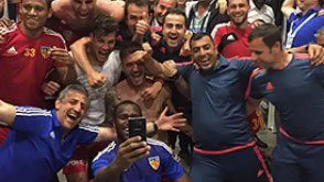 KAYSERİSPOR'DAN GALİBİYET SELFİE'Sİ