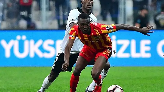 Kayserispor'dan Mensah'a şartlı izin
