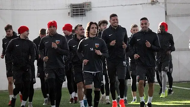 Kayserispor Denizli'ye gitti
