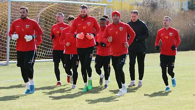 Kayserispor, Göztepe maçıyla seriye başlamak istiyor