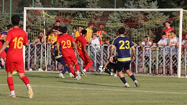 Kayserispor, hazırlık maçında Ankaragücü'ne 3-1 yenildi