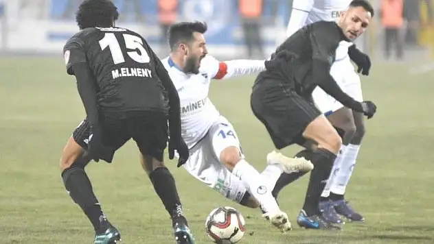 Kayserispor İbrahim Akdağ'ı da bitirdi